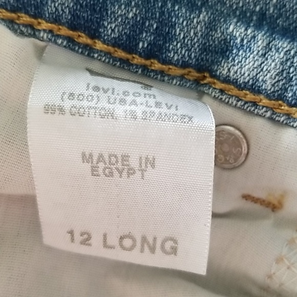 Levis 550 Relaxed Boot Cut Jeans - Picture 5 of 5